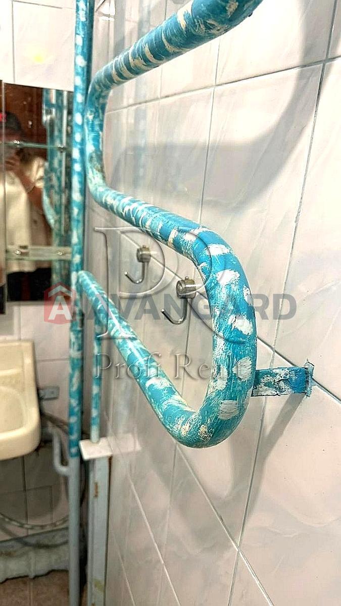 2 ����. ��������, 47 / 30 / 8 ��. �., 4/5 ���� ���� 12