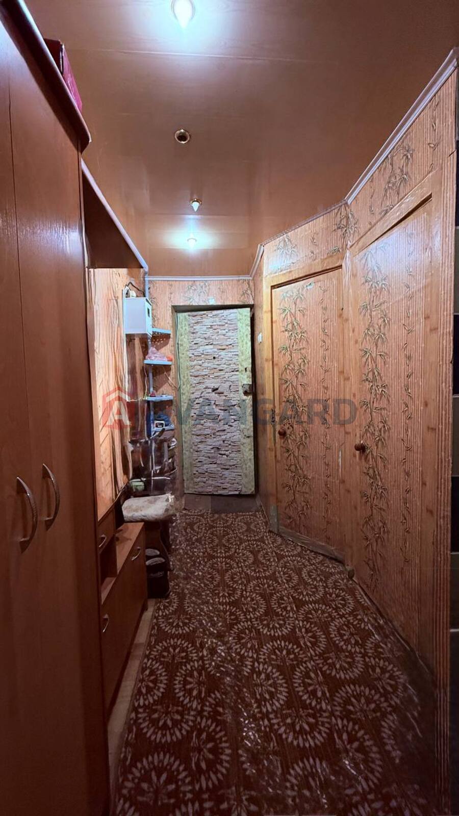 4 ��. ��������, 66/-/7 ��. �., 2/5 ������ ���� 3