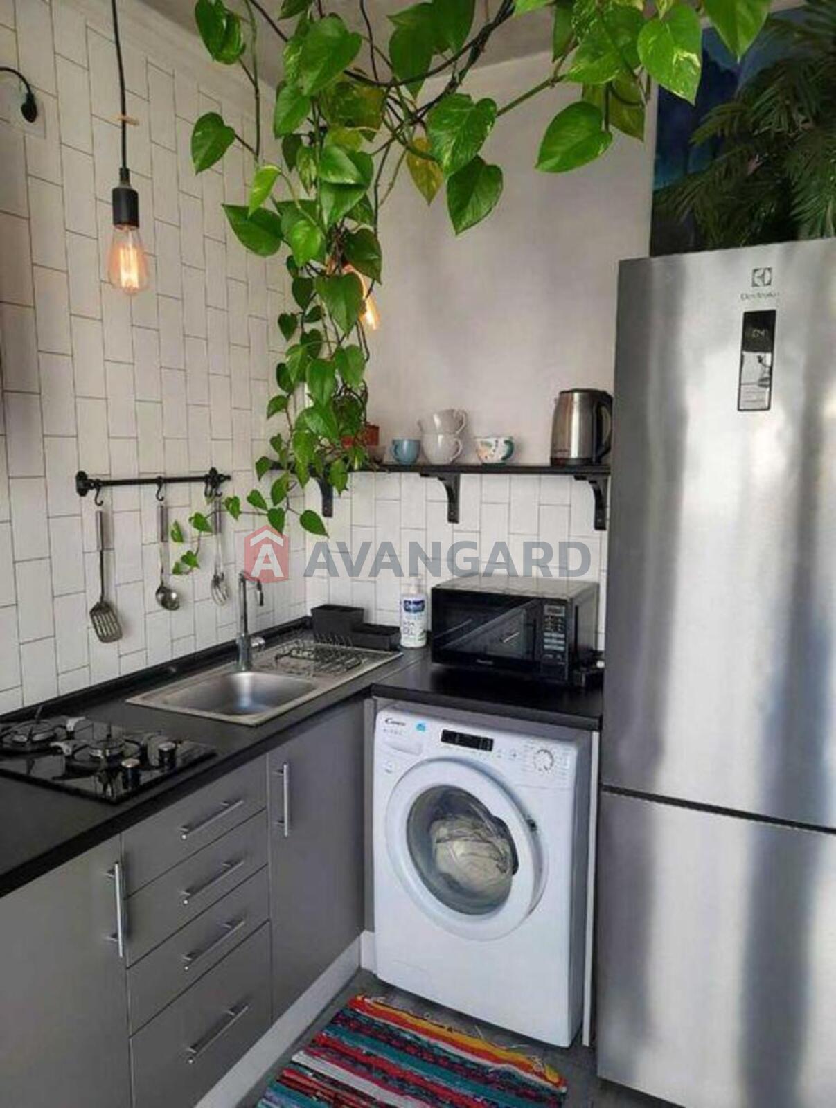 1 ��. ��������, 28/-/8 ��. �., 5/6 ������ ���� 2