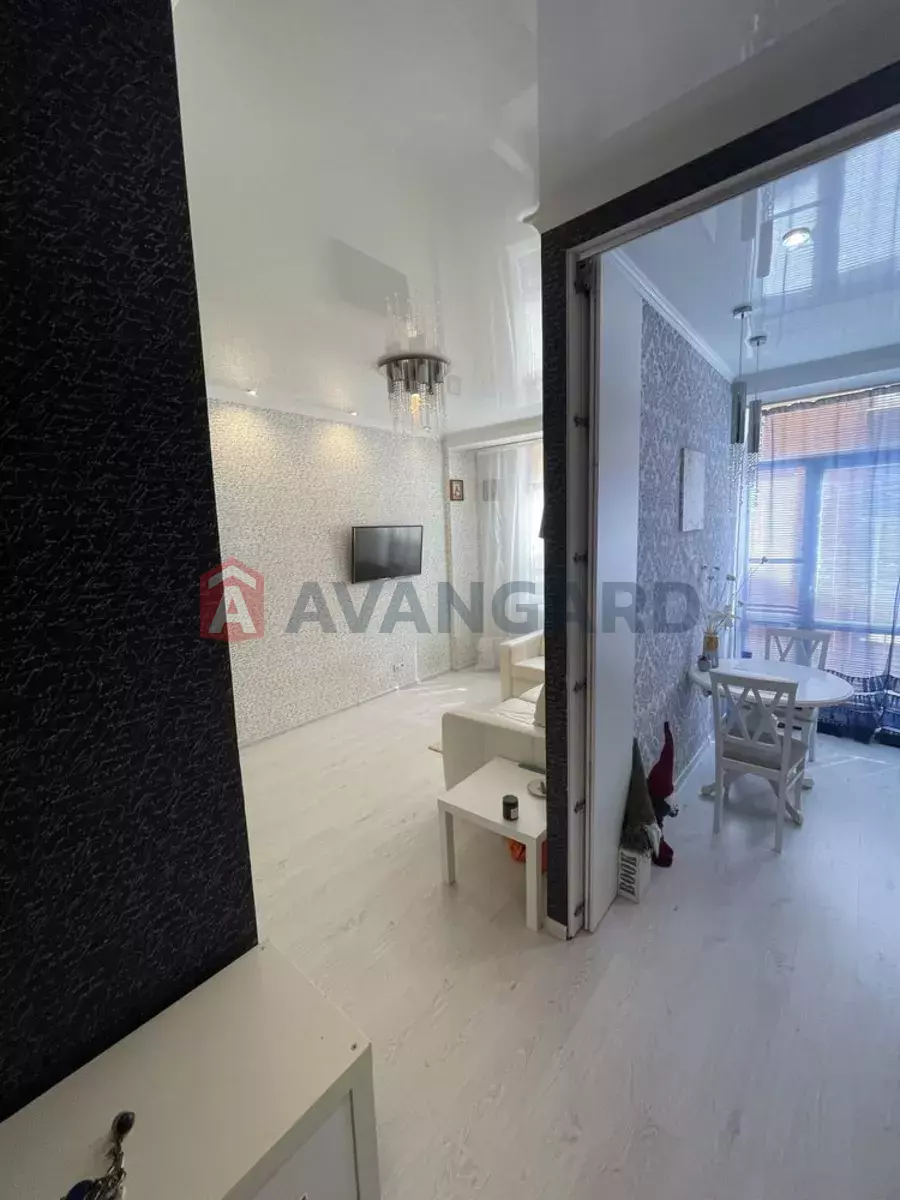 1 ��. ��������, 40/-/12 ��. �., 2/5 ������ ���� 14