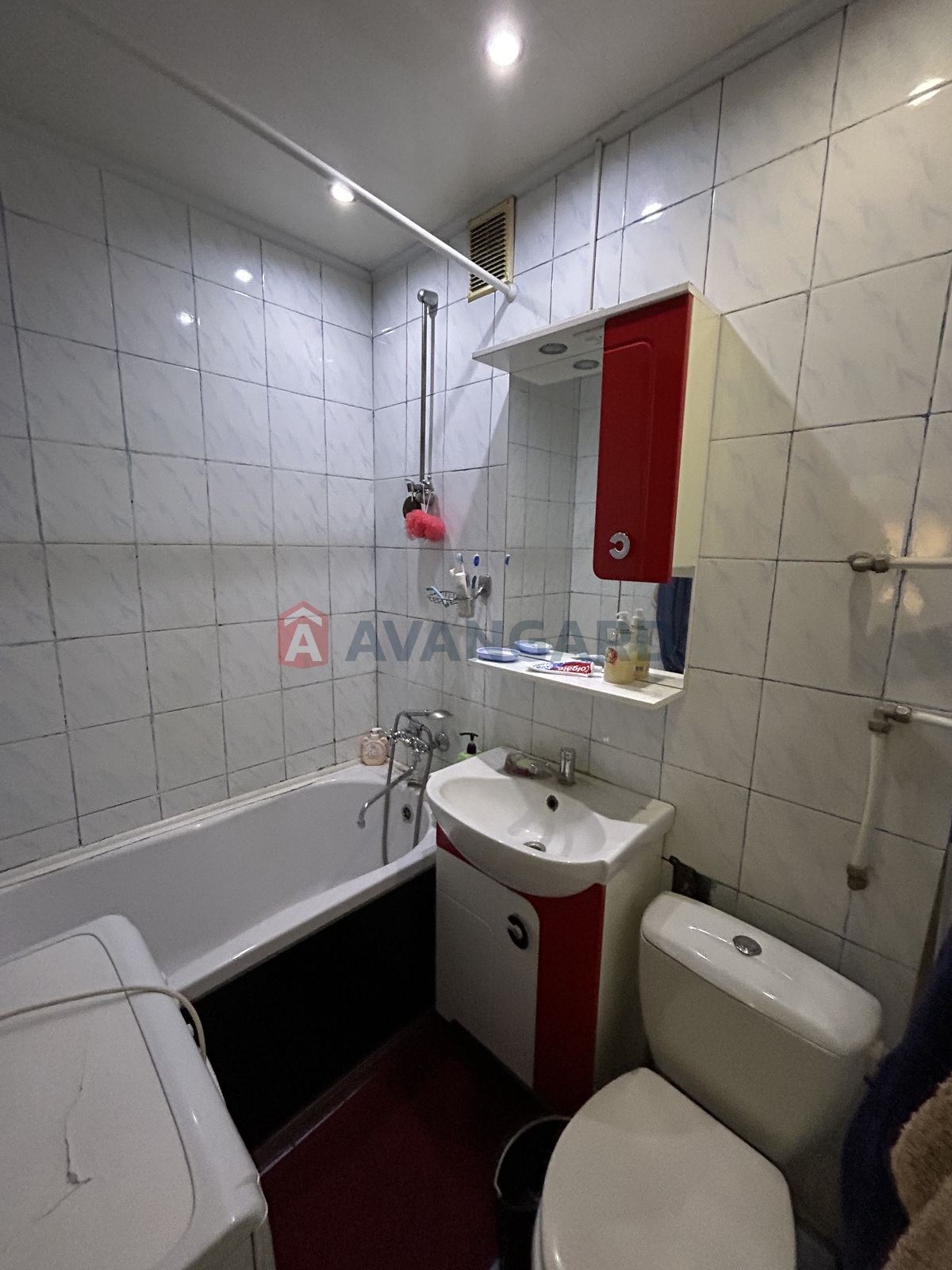 2 ����. ��������, 47/-/6 ��. �., 3/5 ���� ���� 8