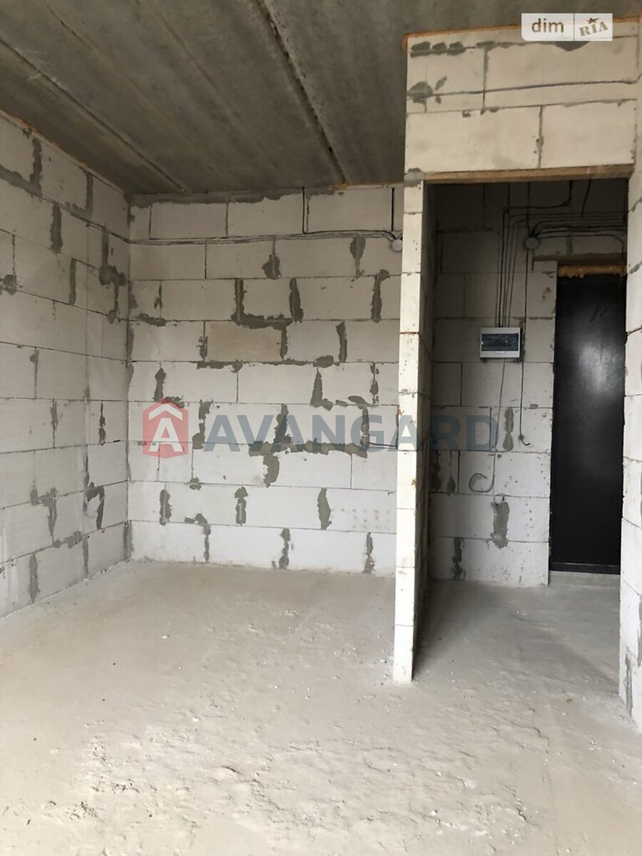 1 ��. ��������, 39/19/12 ��. �., 5/5 ������ ���� 4