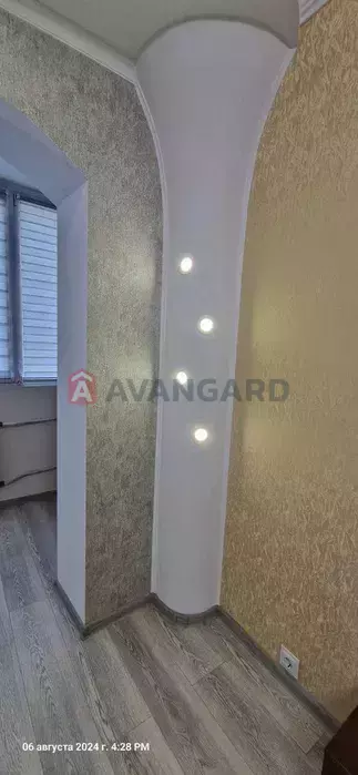 1 . , 33/-/7 . ., 5/9   17