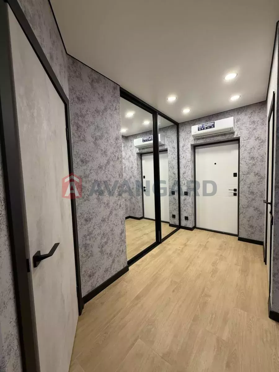 2 ��. ��������, 43/-/16 ��. �., 2/10 ������ ���� 4