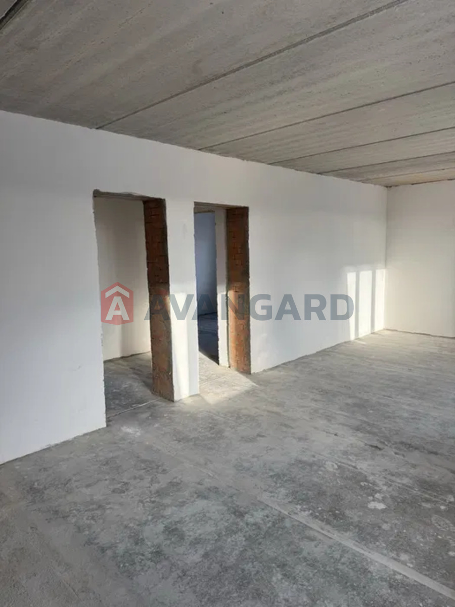 2 ����. ��������, 58/-/12 ��. �., 2/3 ���� ���� 10