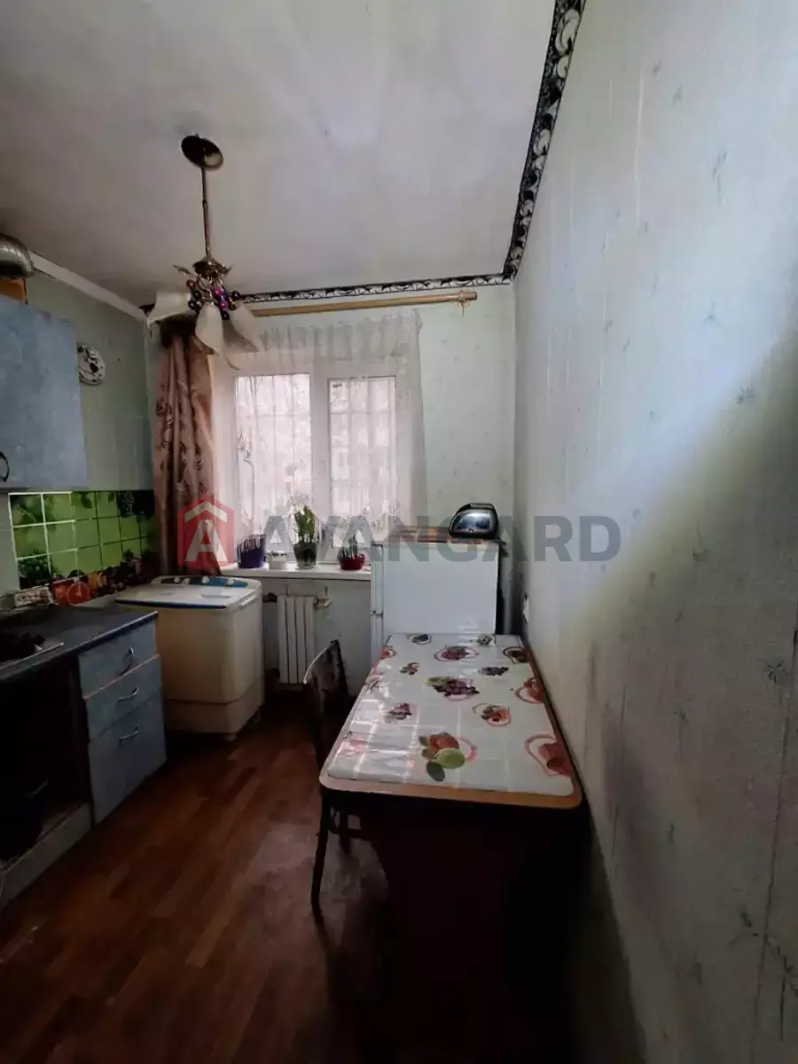 1 ��. ��������, 30/17/6 ��. �., 1/5 ������ ���� 2