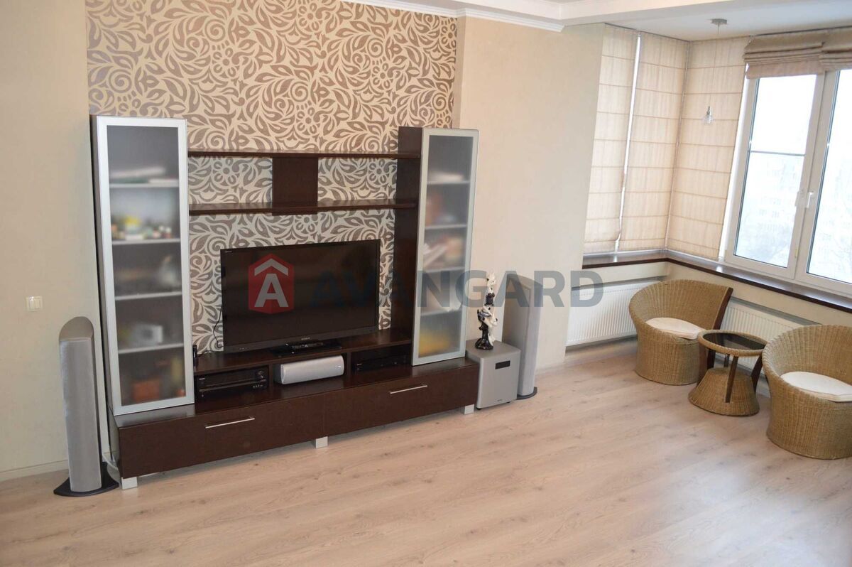 1 . , 84/34,2/12 . ., 4/25   6