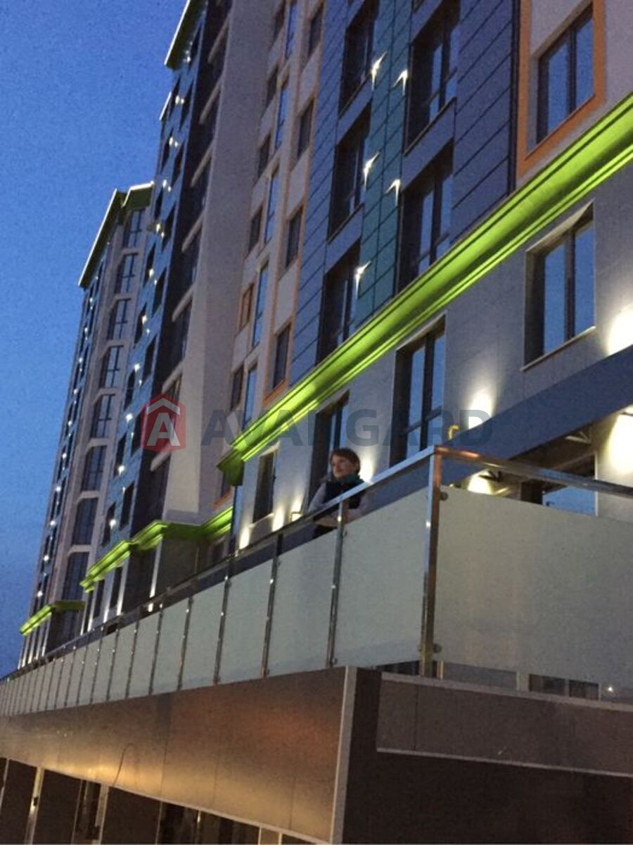 2 ��. ��������, 61/-/15 ��. �., 9/10 ������ ���� 7