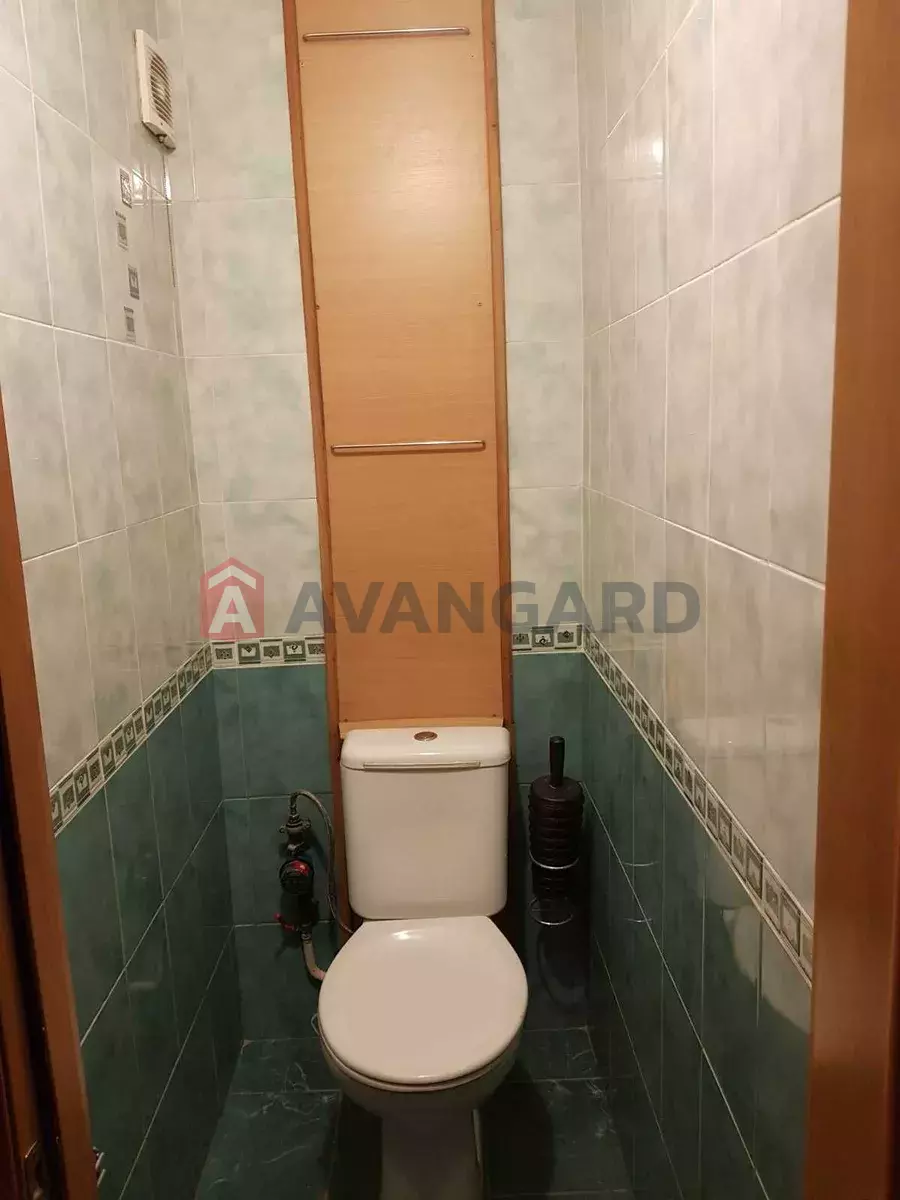 3 ��. ��������, 71/-/10 ��. �., 7/10 ������ ���� 3