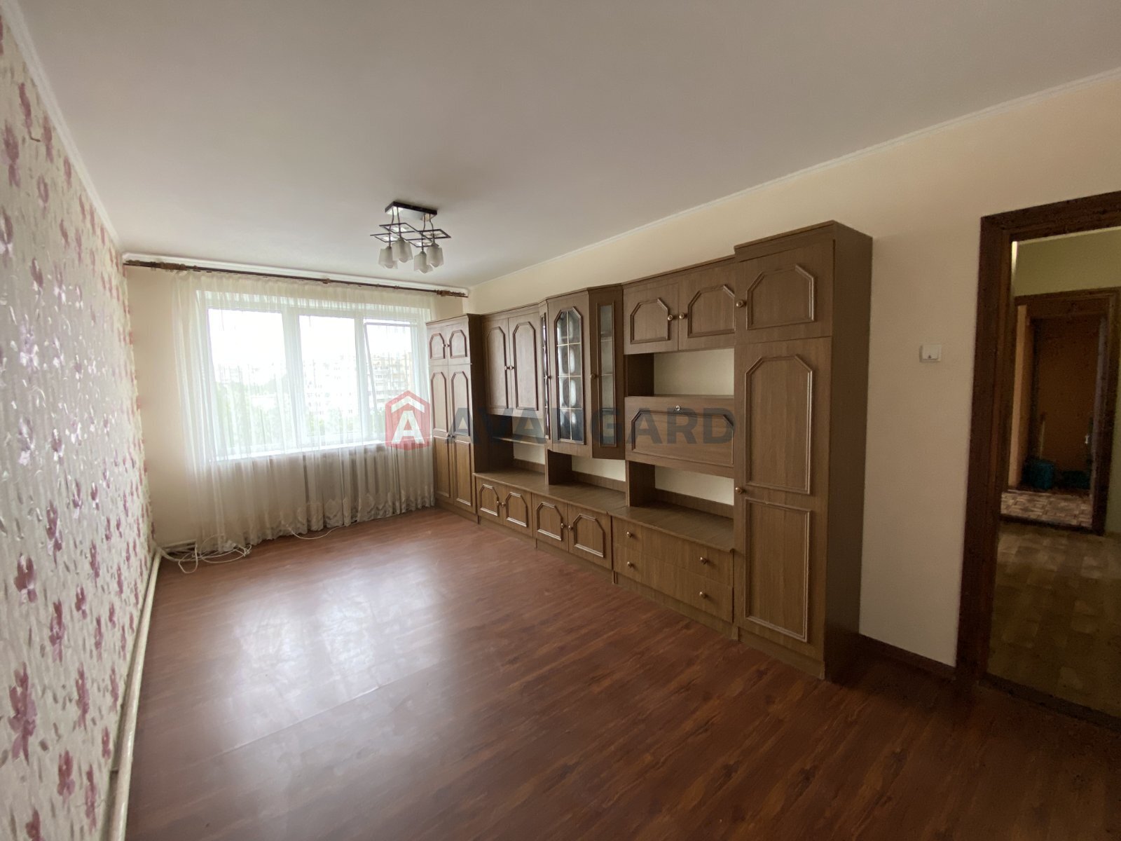 3 . , 63/-/8 . ., 9/9   10