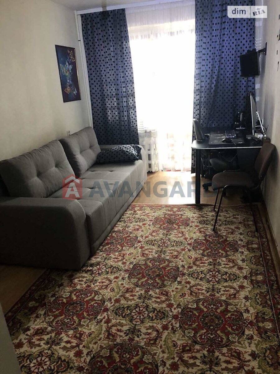 3 ��. ��������, 64/39/10 ��. �., 7/9 ������ ���� 13