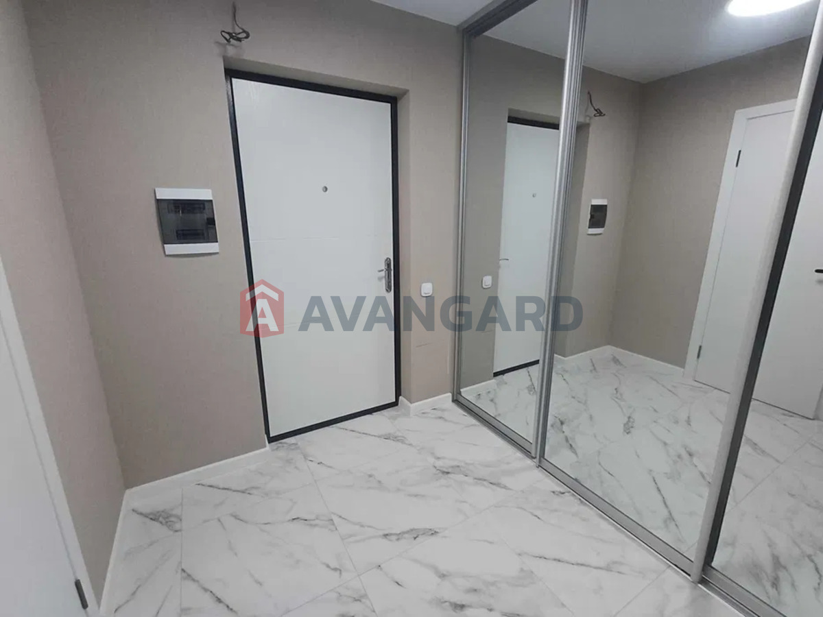 2 ��. ��������, 41/-/15 ��. �., 14/25 ������ ���� 13