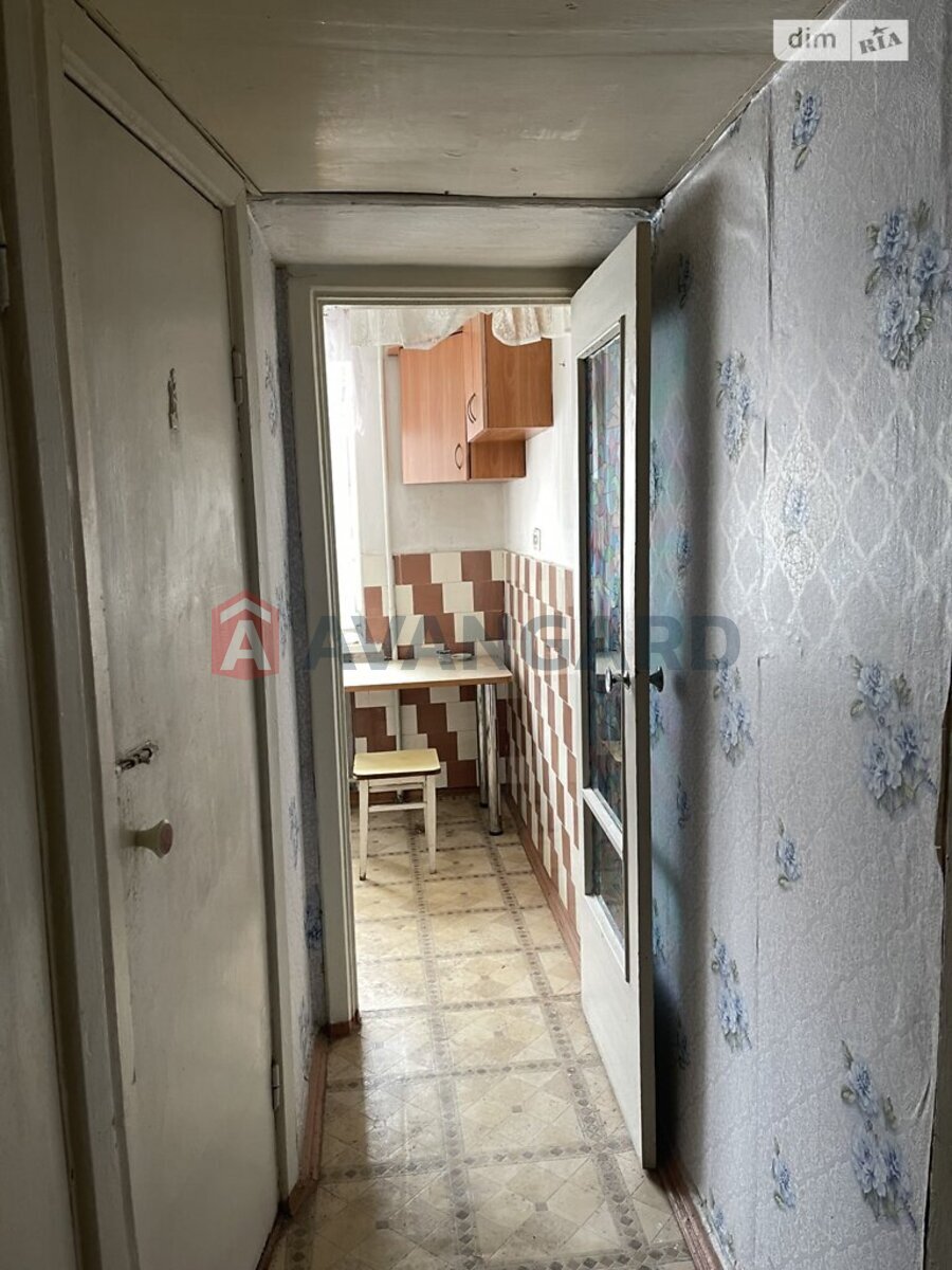 2 ��. ��������, 46/28/6 ��. �., 4/5 ������ ���� 13