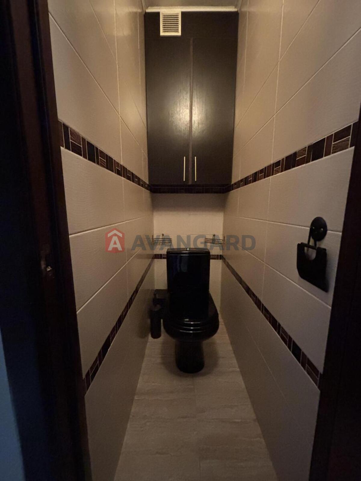 3 ����. ��������, 75/45/9 ��. �., 8/9 ���� ���� 8