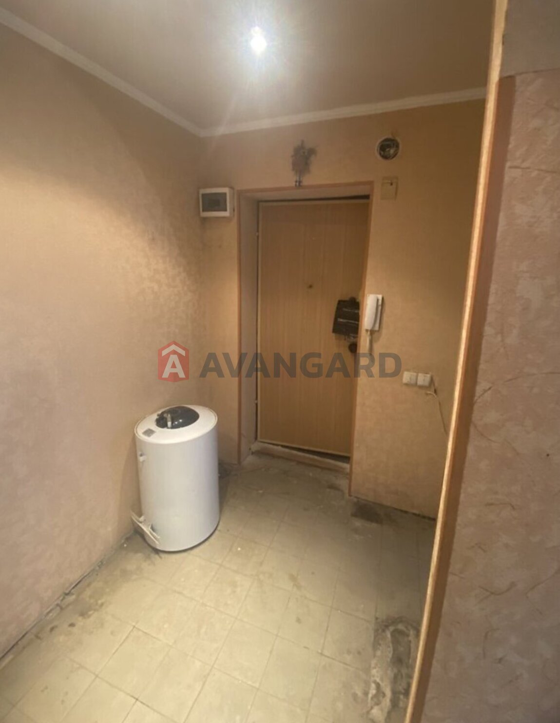 1 ����. ��������, 38/18/7 ��. �., 6/9 ���� ���� 7