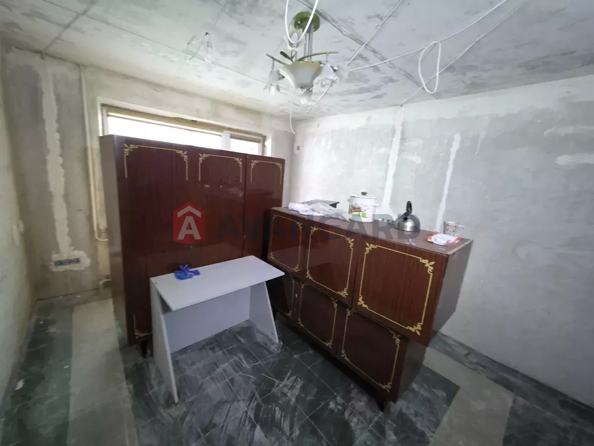 1 . , 40/-/8 . ., 1/12   3