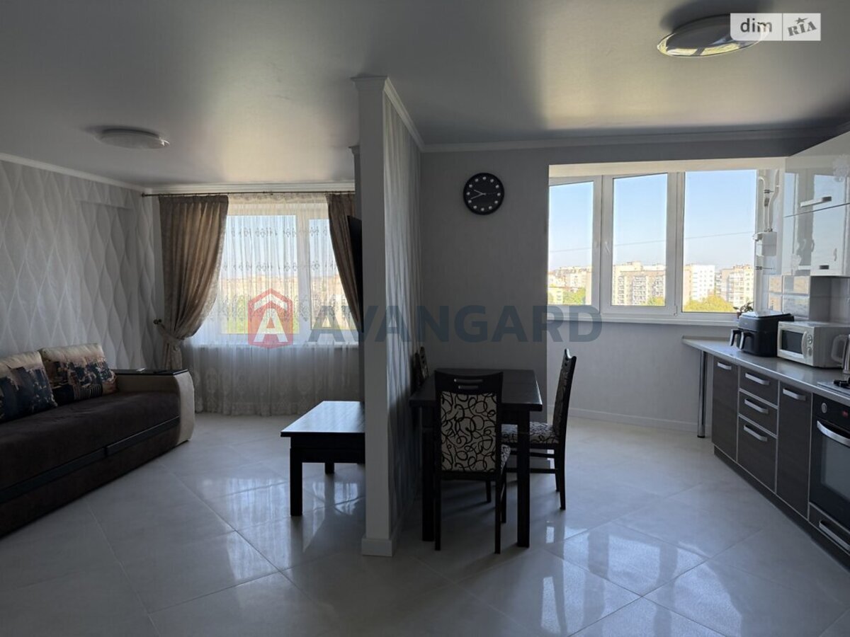 3 ����. ��������, 90/50/14 ��. �., 10/11 ���� ���� 3