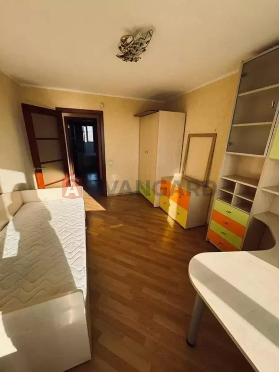 3 ��. ��������, 60/47/7 ��. �., 7/9 ������ ���� 3