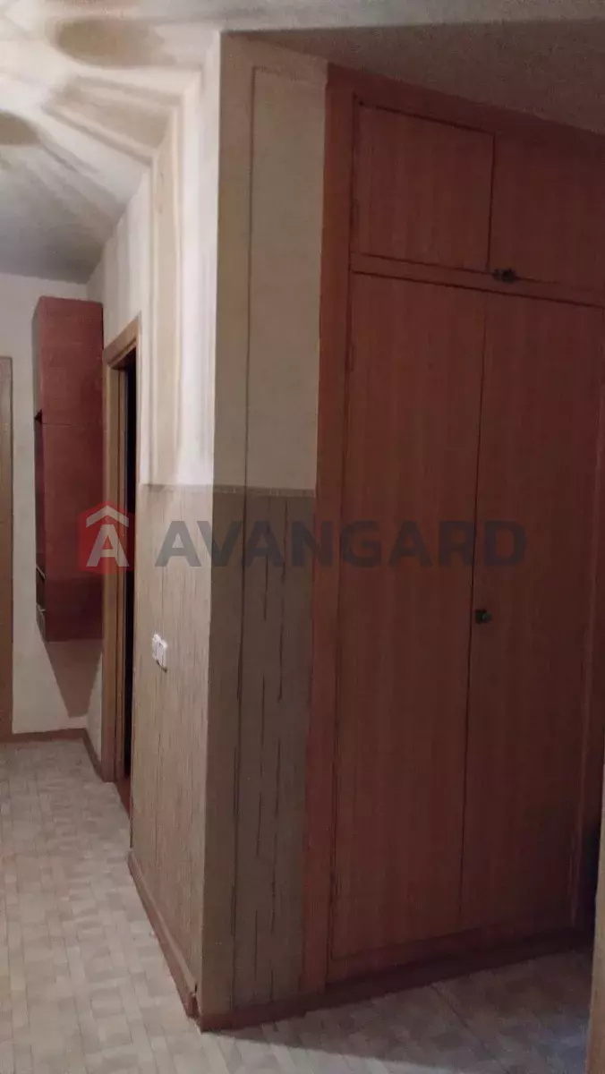 2 ��. ��������, 54/-/8 ��. �., 3/9 ������ ���� 7