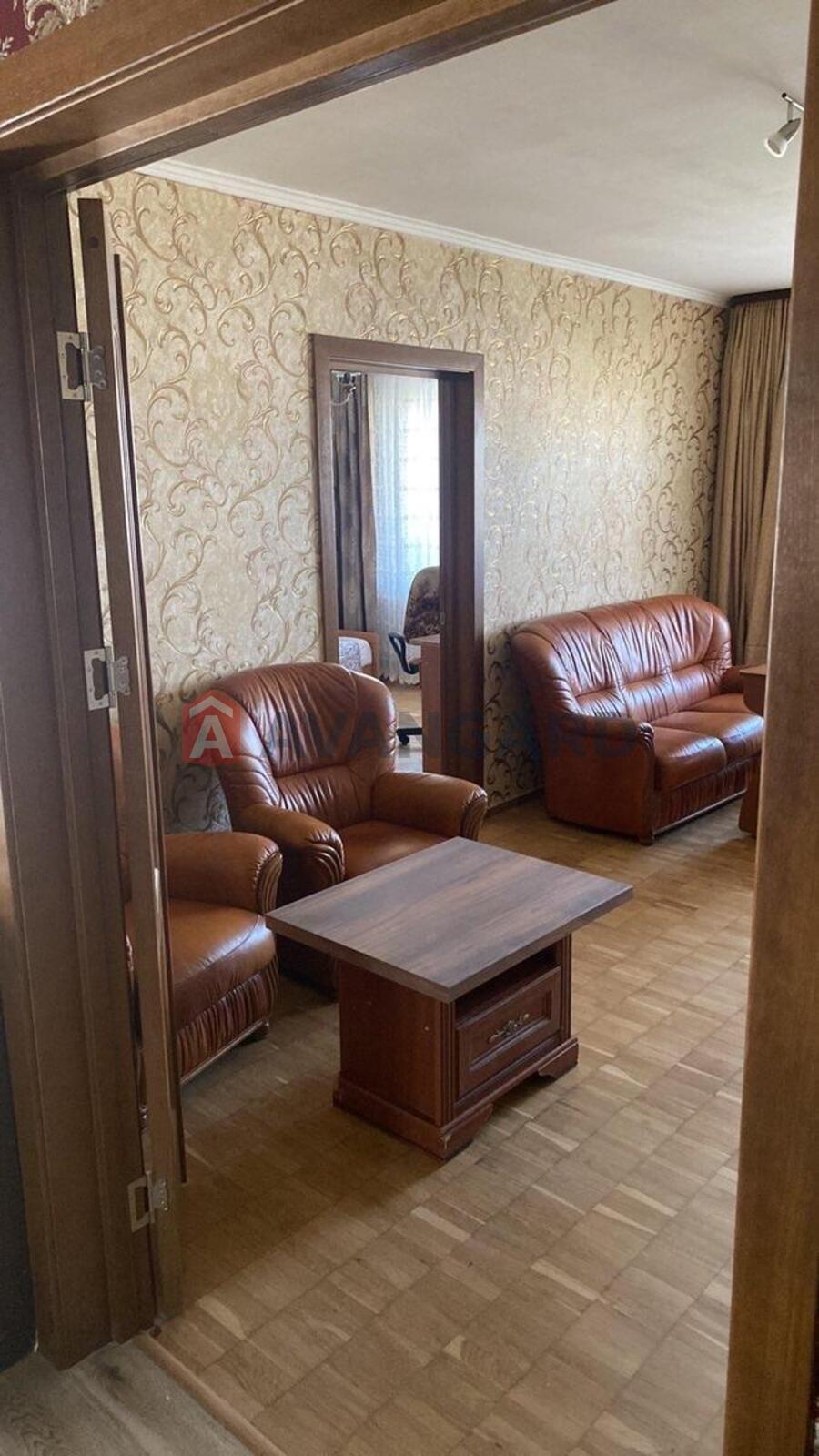 4 ��. ��������, 87,5/53/8,5 ��. �., 10/16 ������ ���� 2