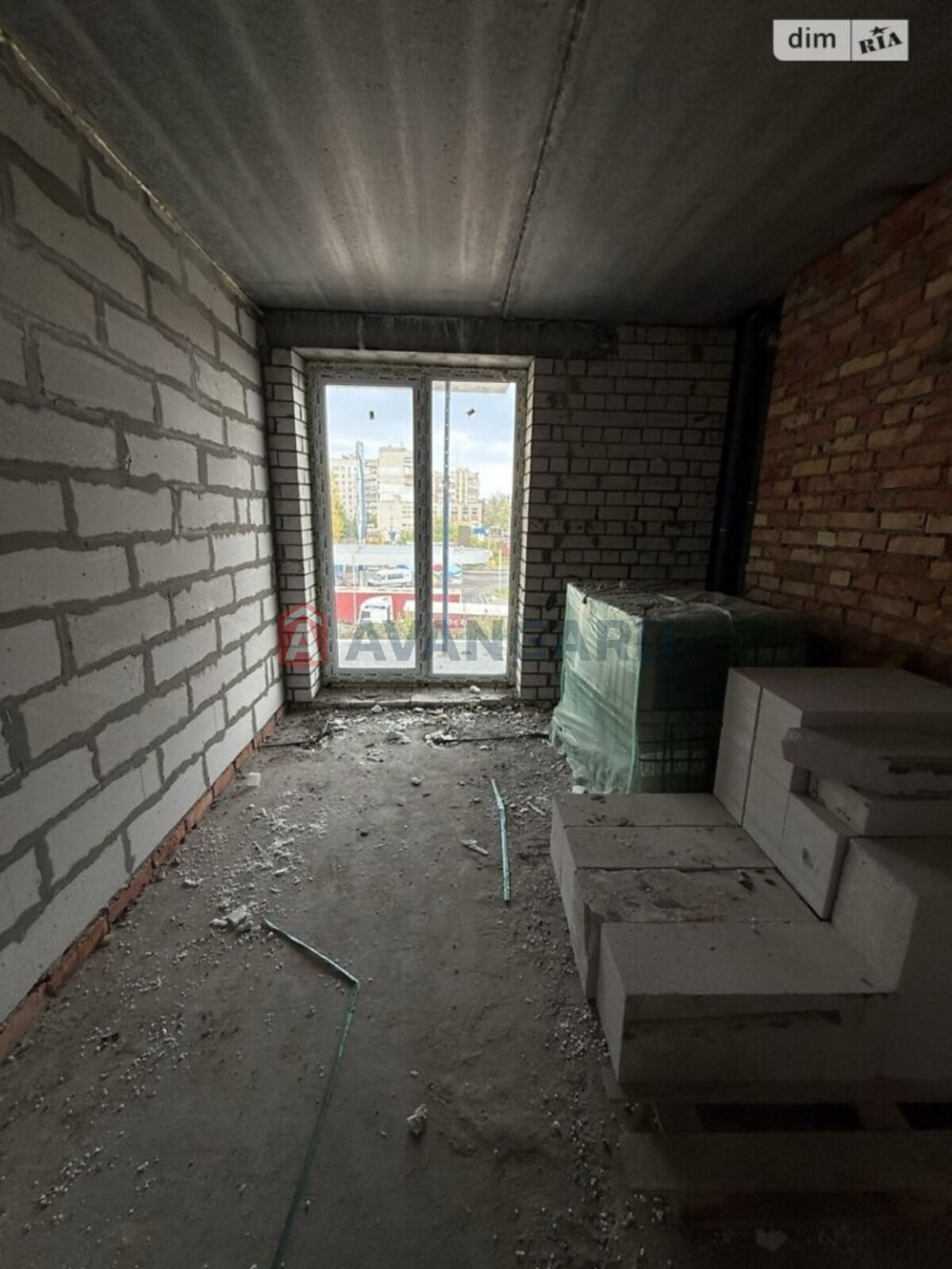 2 ��. ��������, 4879/-/- ��. �., 4/10 ������ ���� 7