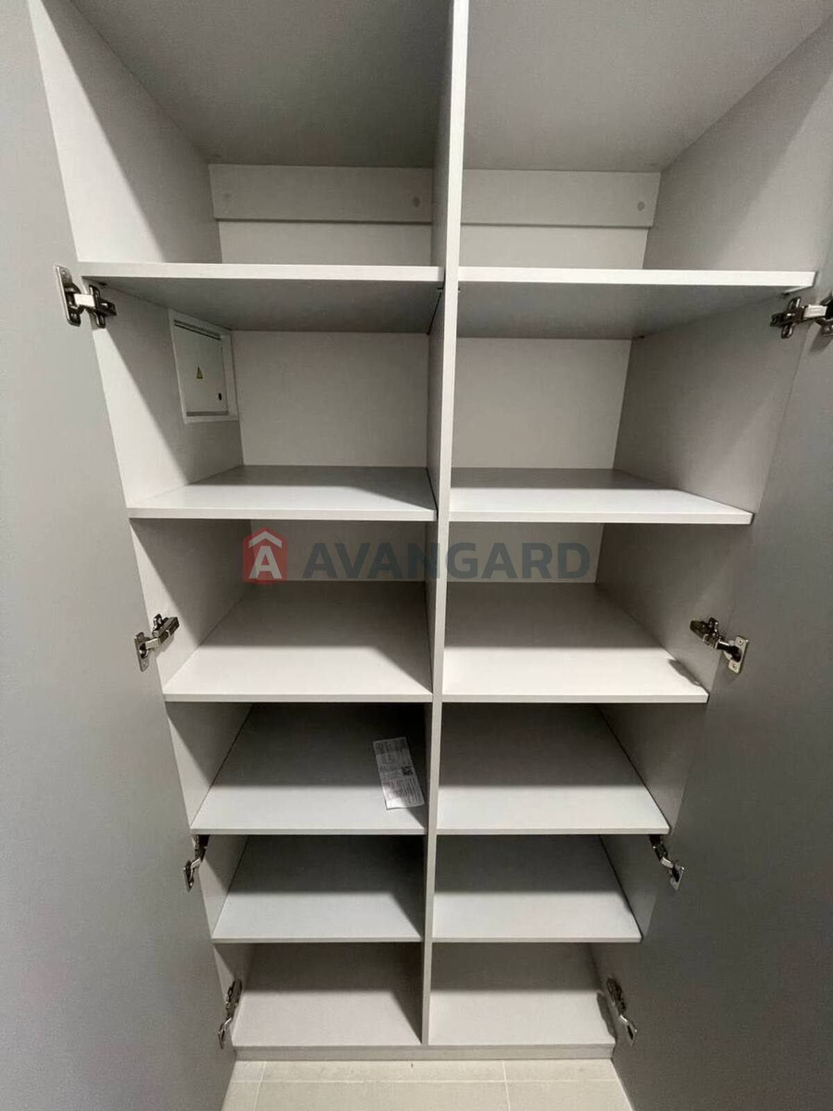 1 ��. ��������, 23/19/4 ��. �., 4/4 ������ ���� 12