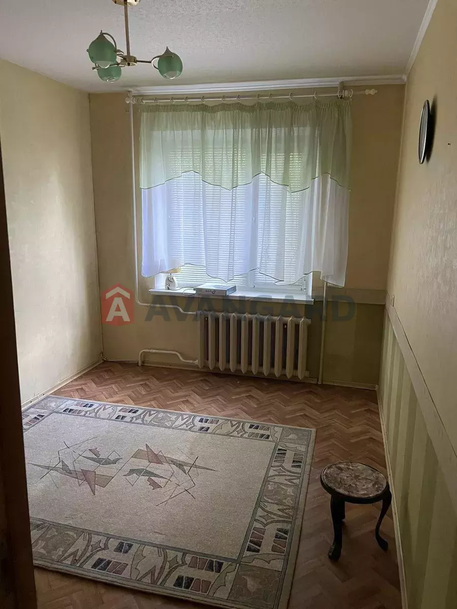 3 ��. ��������, 64/-/11 ��. �., 1/9 ������ ���� 6