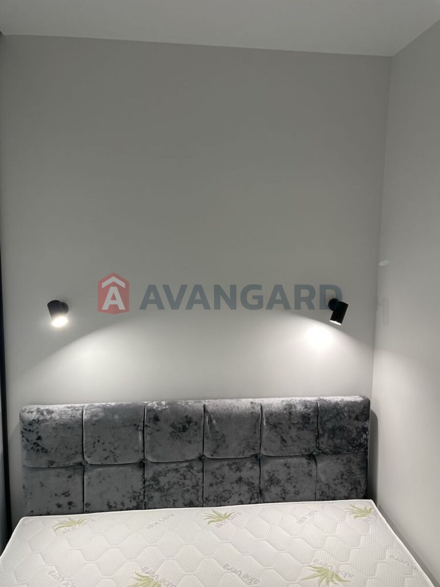 1 . , 43/-/24 . ., 2/6   7