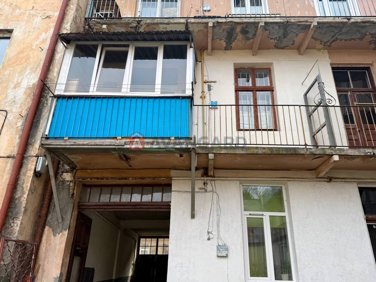 1 ��. ��������, 30/17/10 ��. �., 2/3 ������ ���� 9