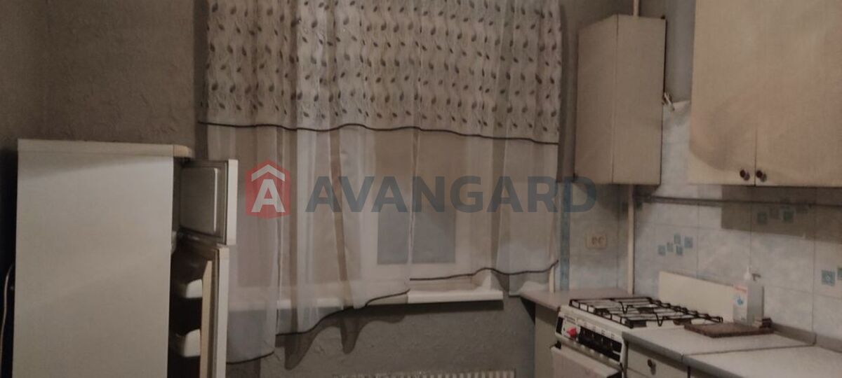 1 ��. ��������, 33/-/7 ��. �., 4/9 ������ ���� 4