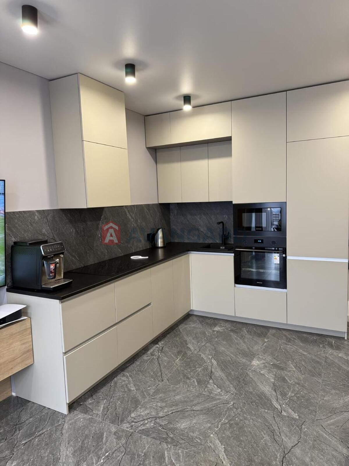 1 ��. ��������, 44/12/- ��. �., 1/9 ������ ���� 1