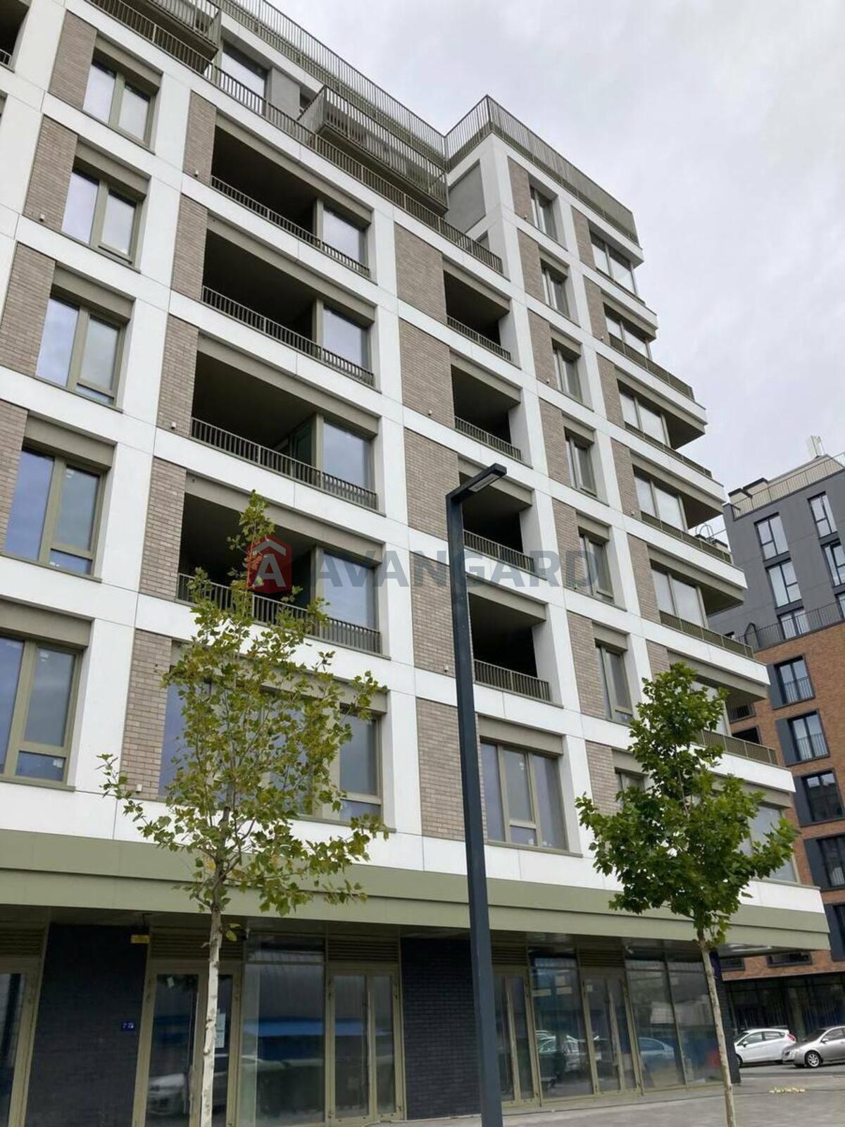 3 ��. ��������, 86/42/26 ��. �., 6/9 ������ ���� 14