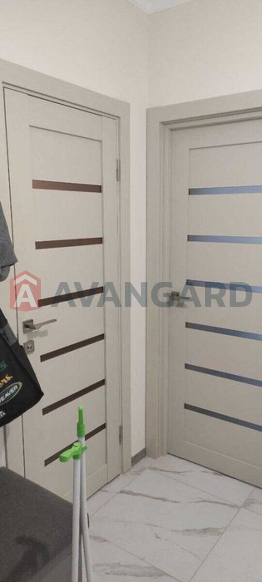 1 ��. ��������, 43/-/18 ��. �., 9/11 ������ ���� 4