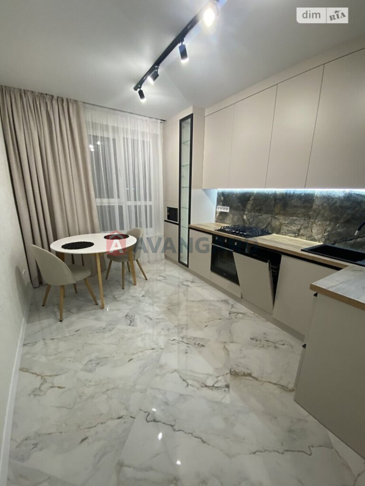 1 ��. ��������, 40/-/11.5 ��. �., 7/11 ������ ���� 22