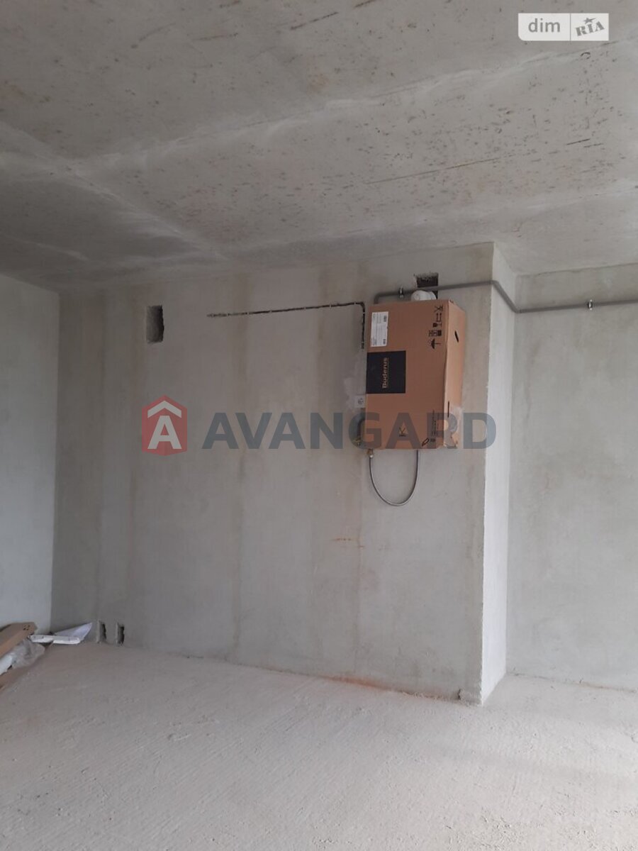 4 ��. ��������, 126/64/30 ��. �., 9/10 ������ ���� 15