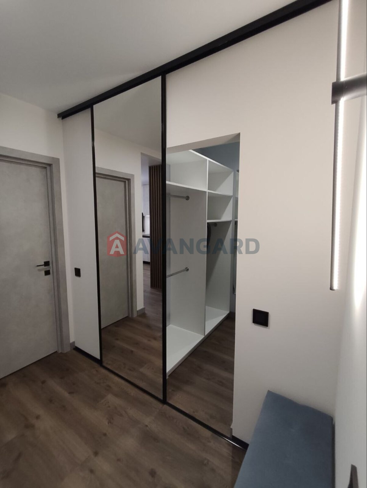 1 ��. ��������, 45/-/15 ��. �., 5/10 ������ ���� 6