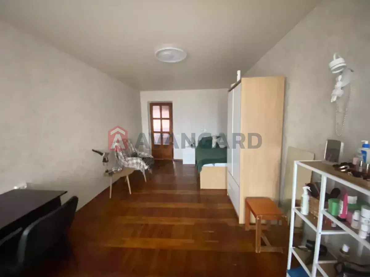 3 ����. ��������, 66/-/- ��. �., 7/8 ���� ���� 22