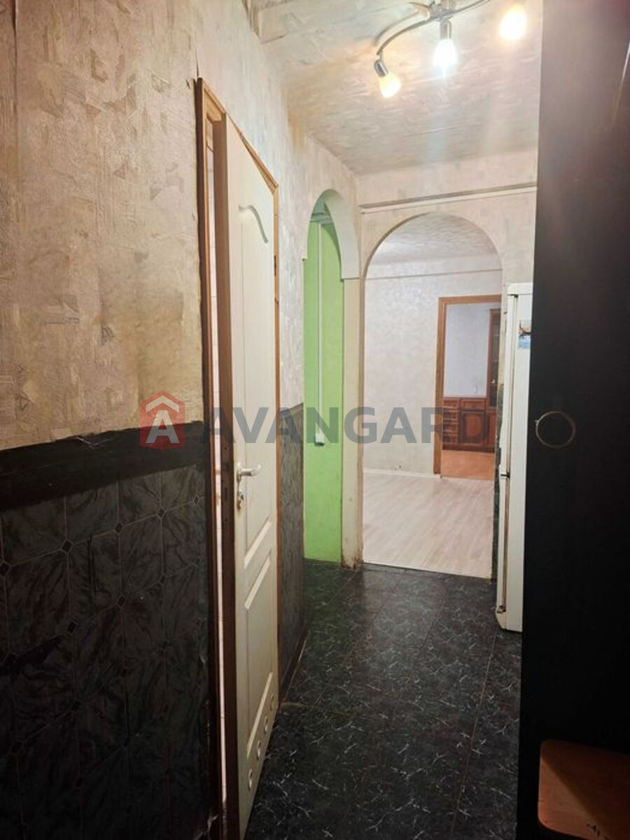 1 ��. ��������, 46/-/7 ��. �., 1/5 ������ ���� 4