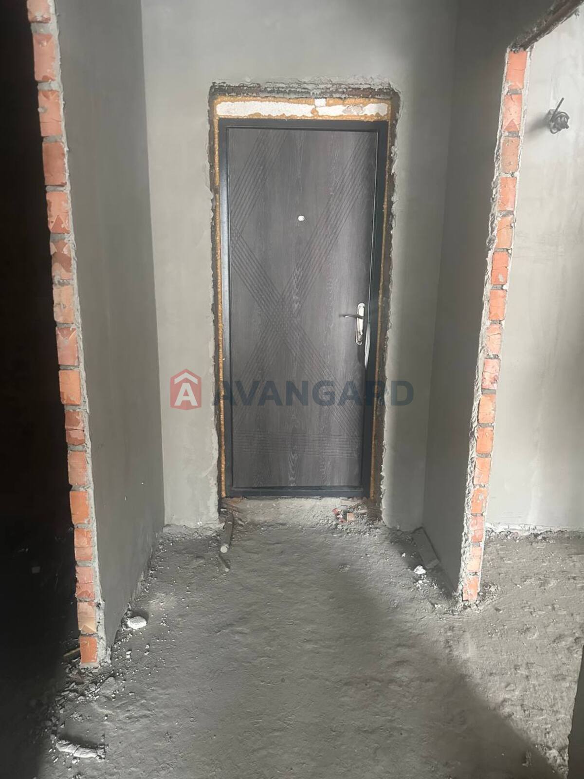 1 ����. ��������, 44/18/10 ��. �., 5/9 ���� ���� 6