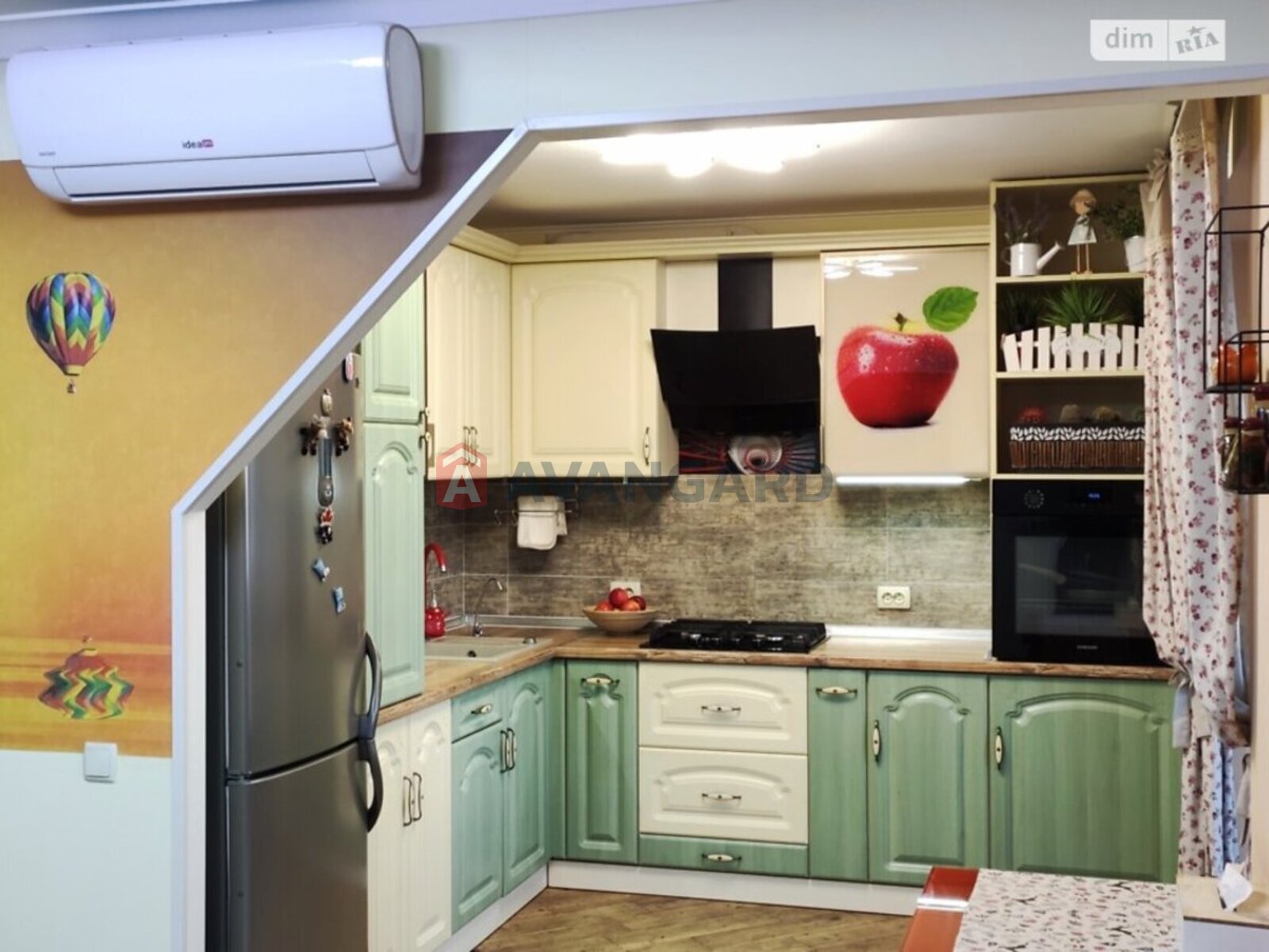 2 ��. ��������, 78/59/11 ��. �., 4/5 ������ ���� 2