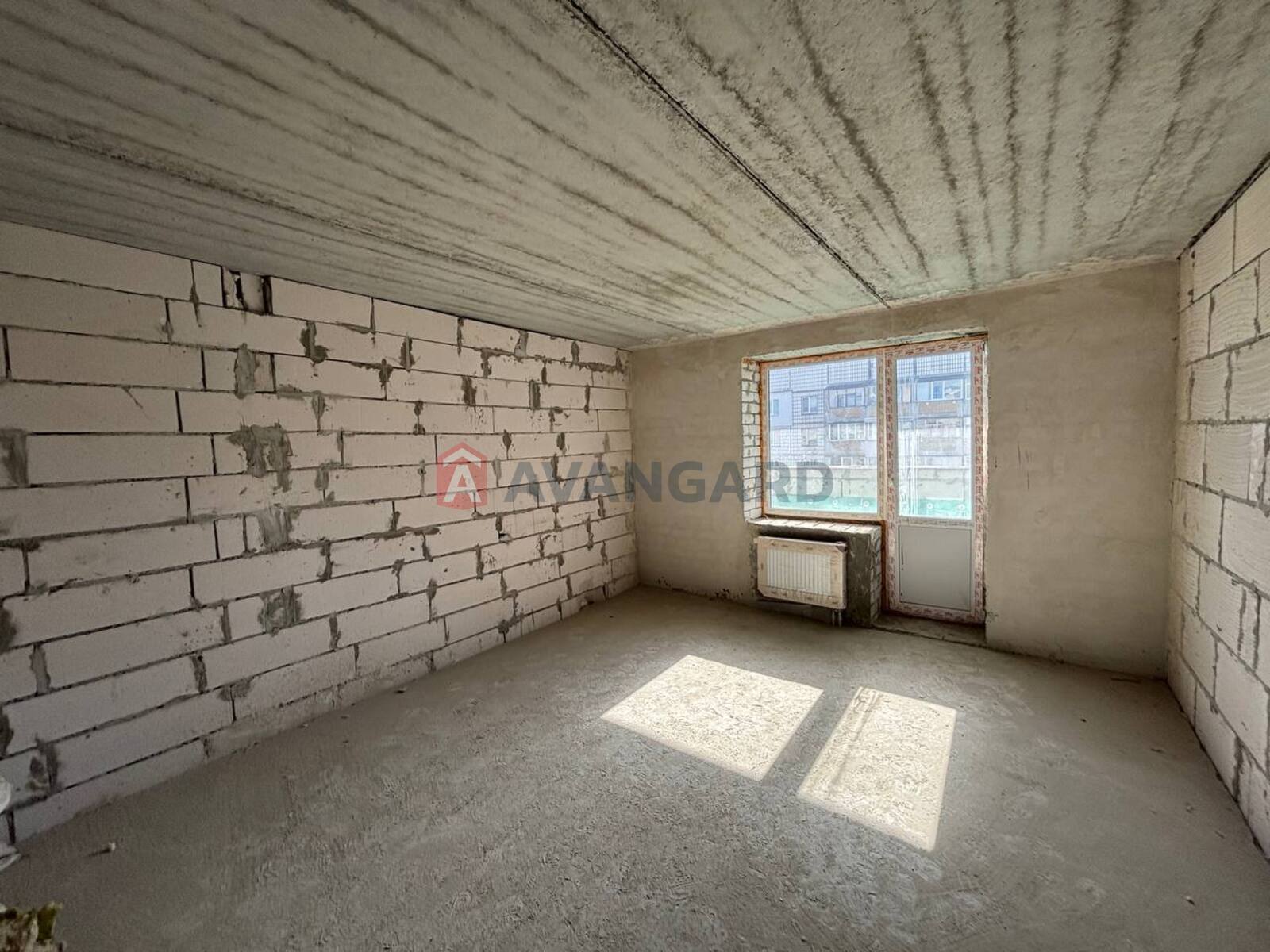 2 ��. ��������, 63/-/11 ��. �., 9/10 ������ ���� 2