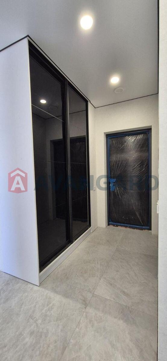 3 ��. ��������, 55/25/19 ��. �., 5/21 ������ ���� 17