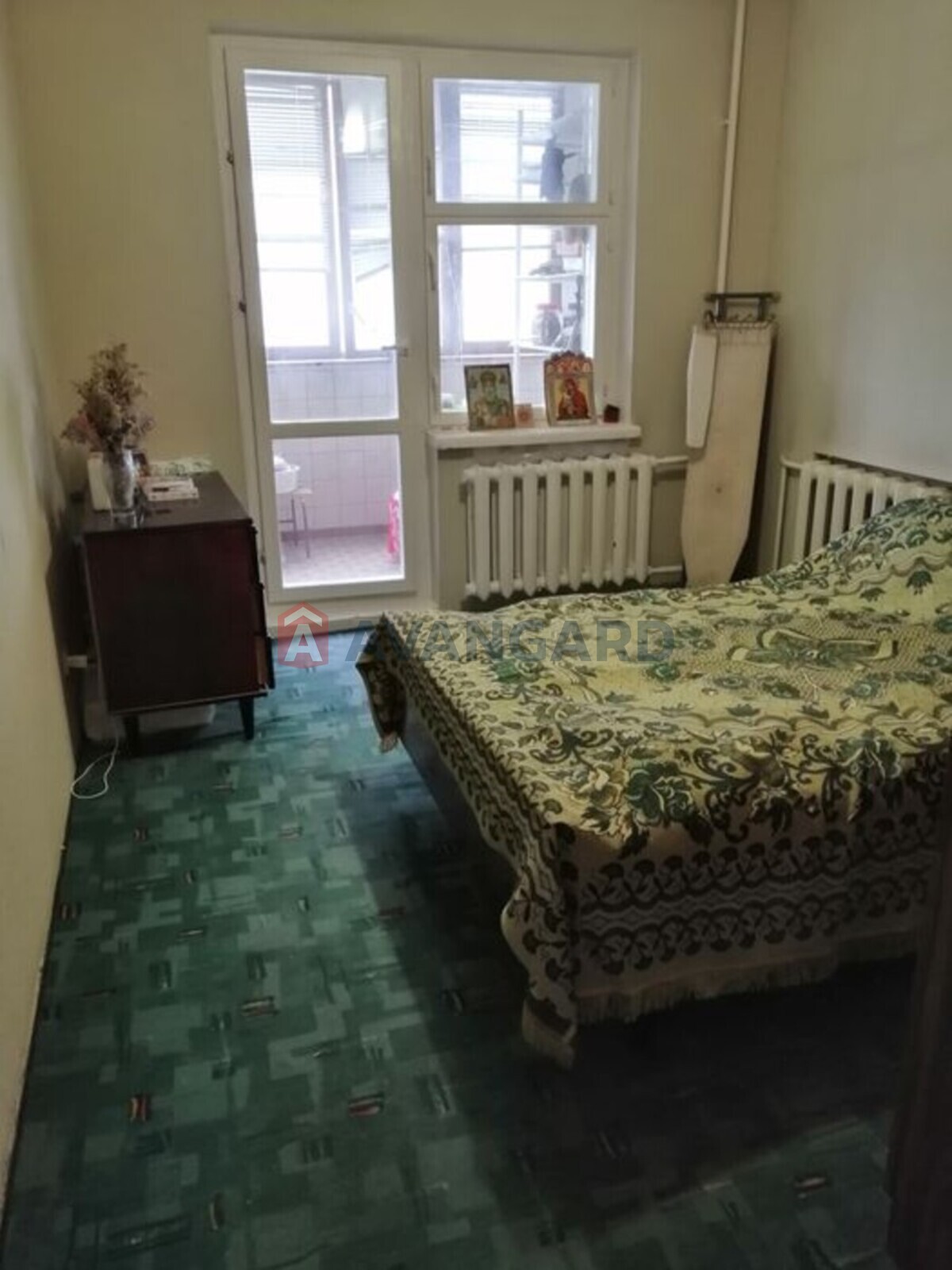 3 . , 67/-/9 . ., 7/10   6