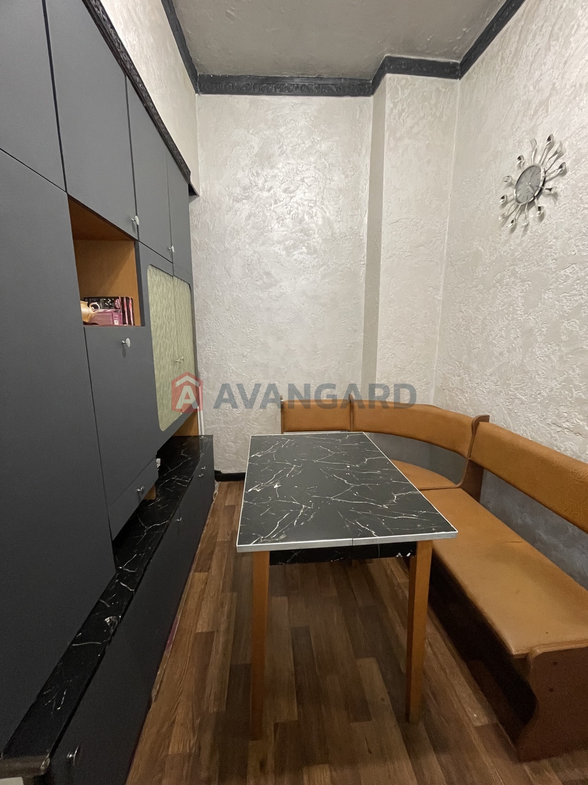 2 ����. ��������, 44/-/31 ��. �., 1/2 ���� ���� 13