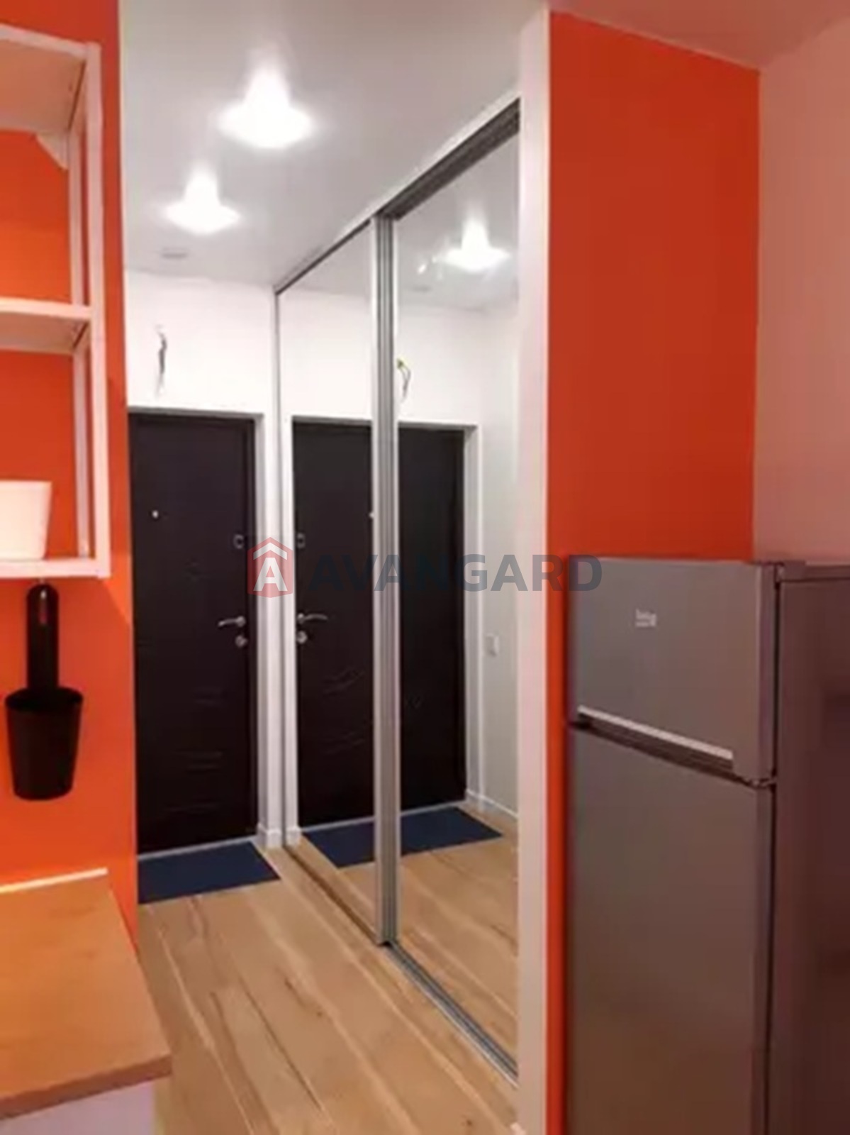 1 ��. ��������, 28/17/9 ��. �., 13/25 ������ ���� 5