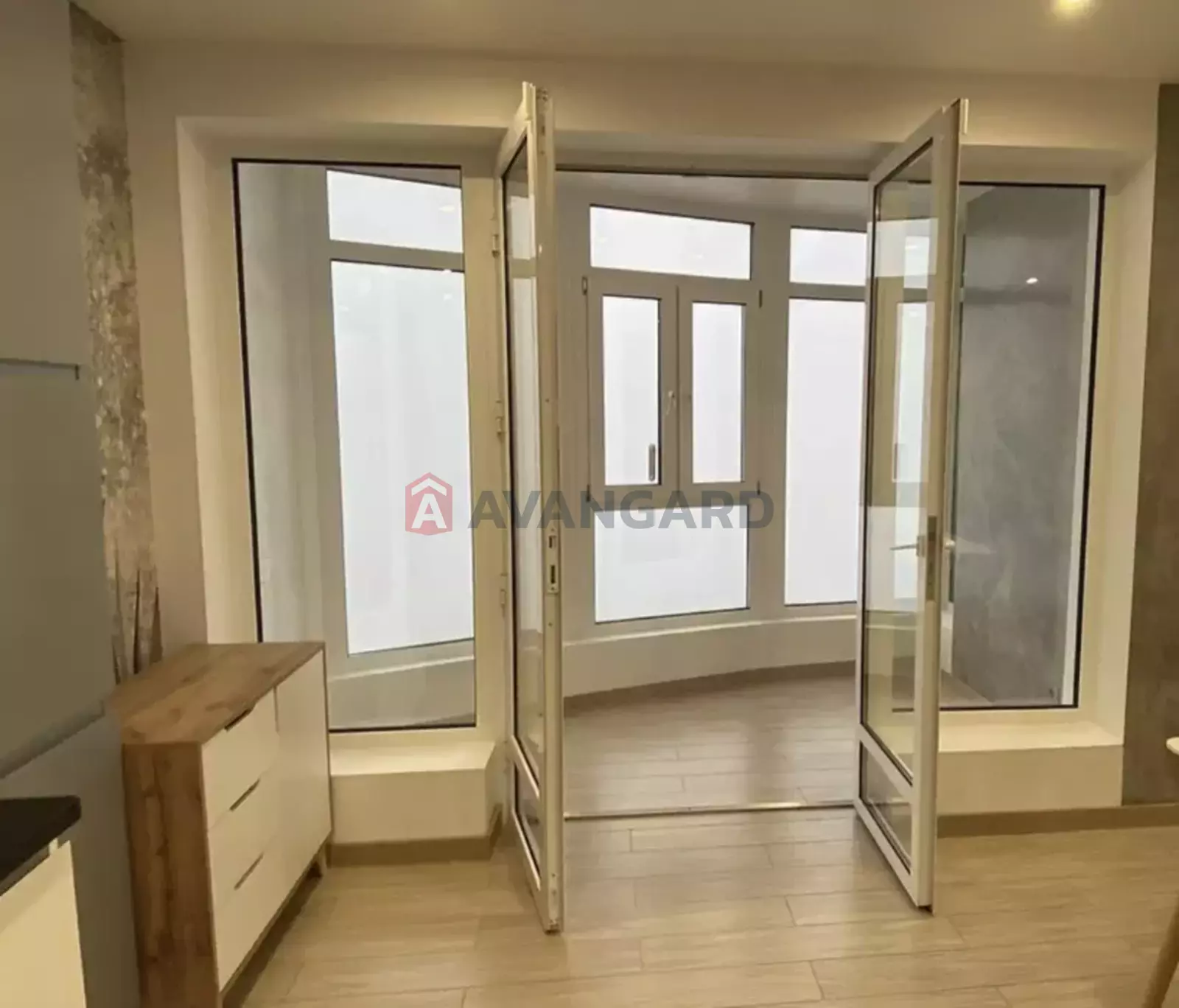 2 ����. ��������, 98/65/15 ��. �., 22/23 ���� ���� 14