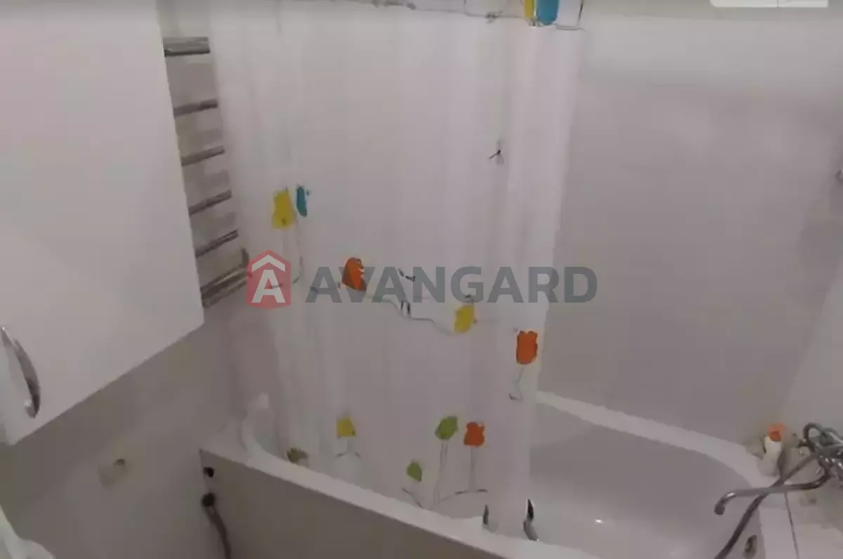 3 ��. ��������, 65/46/8 ��. �., 1/2 ������ ���� 6