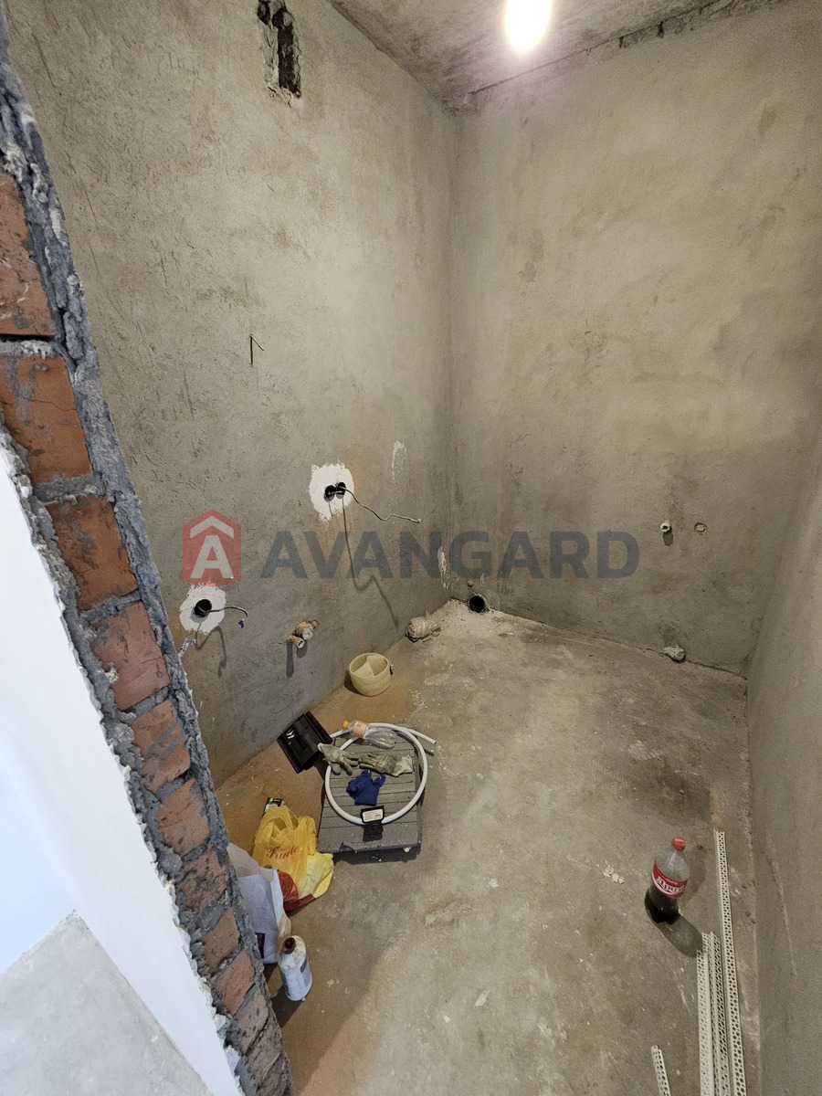 1 ����. ��������, 37/-/15 ��. �., 3/5 ���� ���� 2