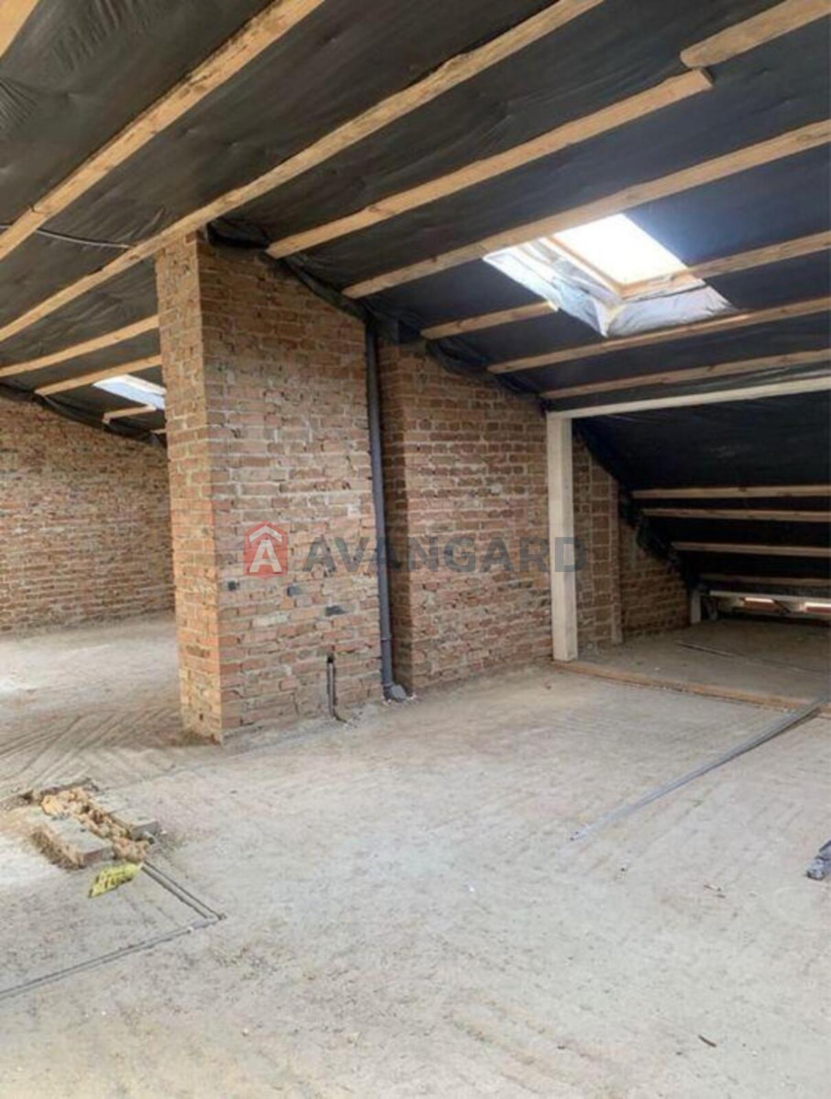 2 ��. ��������, 84/-/25 ��. �., 6/6 ������ ���� 12