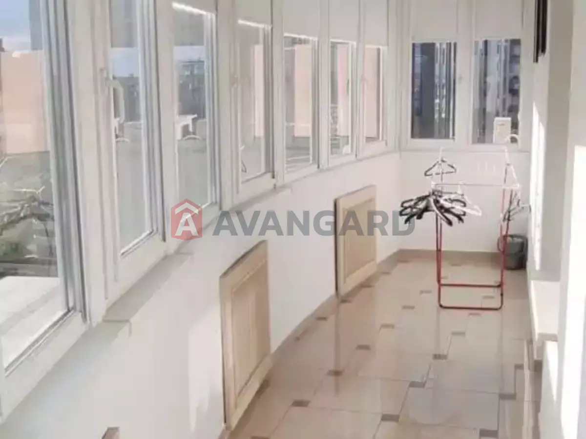 4 ��. ��������, 195/-/- ��. �., 15/15 ������ ���� 21